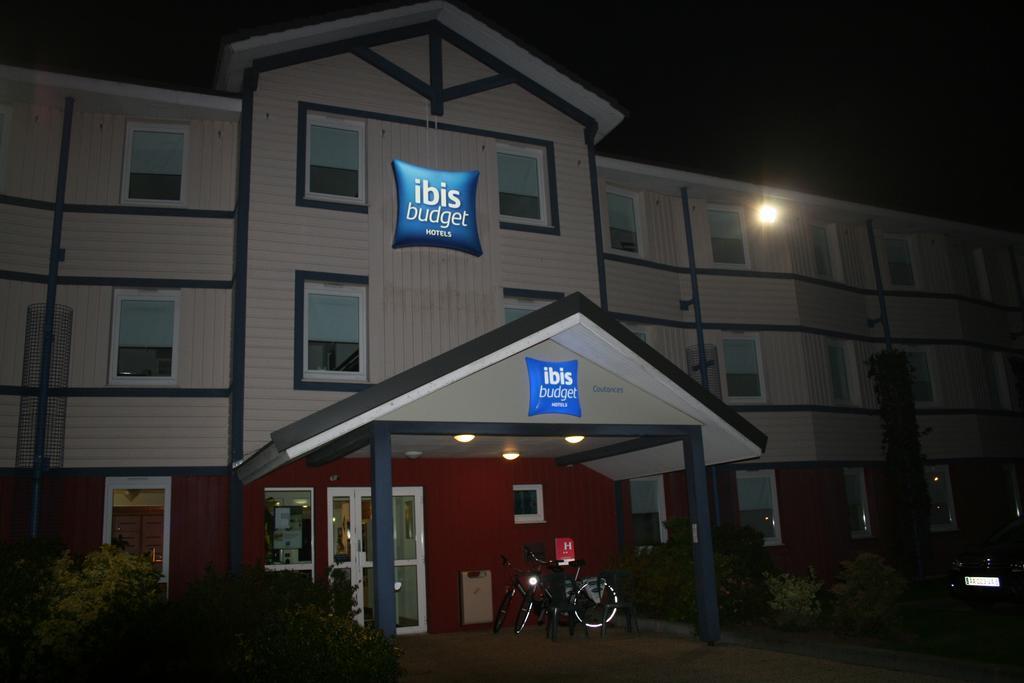 Ibis Budget Кутанс Екстер'єр фото