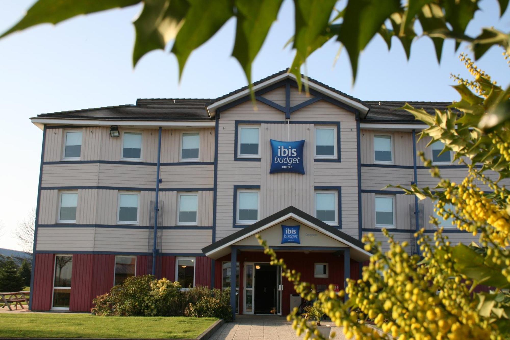 Ibis Budget Кутанс Екстер'єр фото